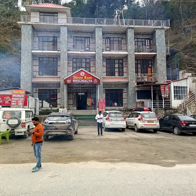 Shree Ram Hotel Exterior